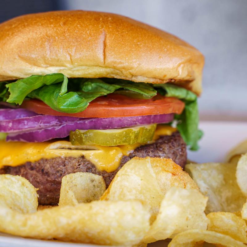 Burger & Chips